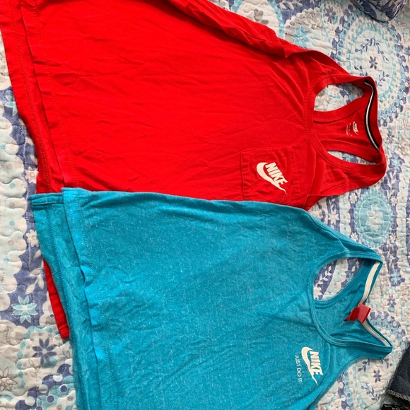 Nike and under armour work out clothes - Picture 1 of 7
